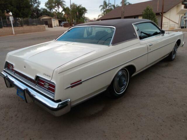 Ford LTD 1973 image number 1