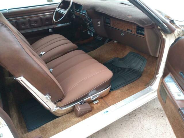 Ford LTD 1973 image number 27