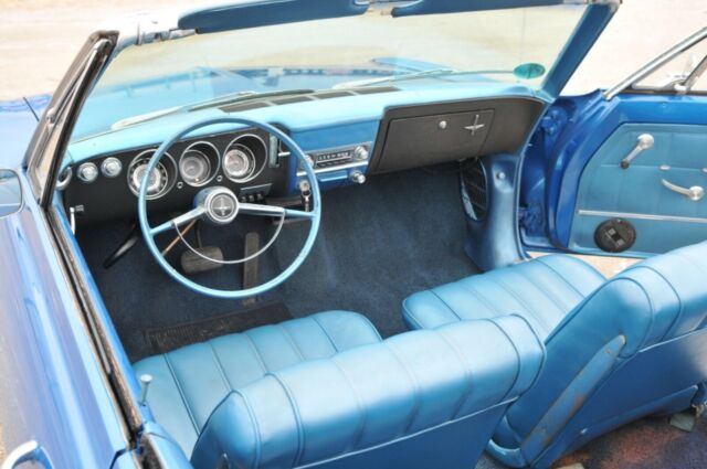 Chevrolet Corvair 1966 image number 27