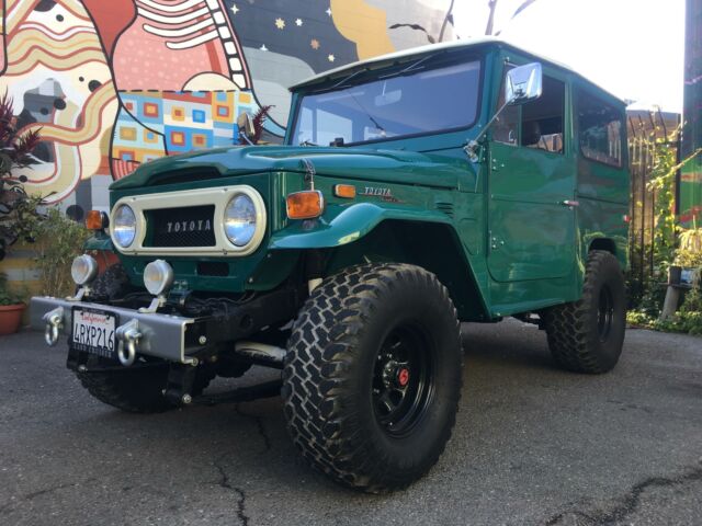 Toyota FJ Cruiser 1973 image number 18
