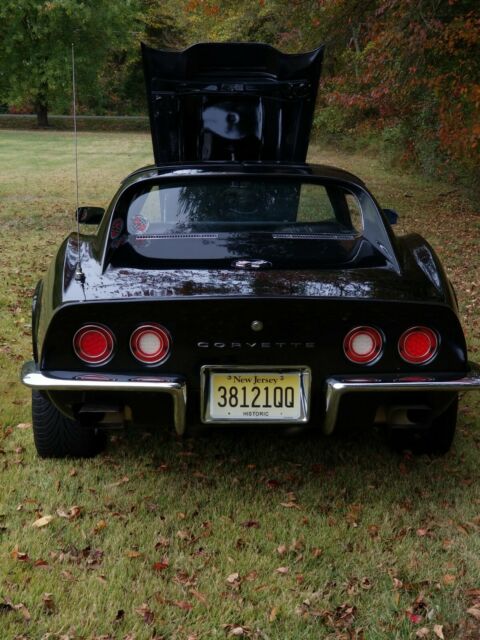 Chevrolet Corvette 1971 image number 1