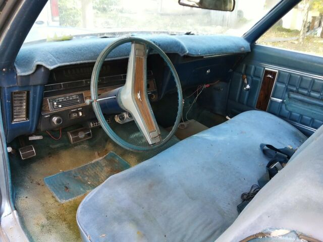 Chevrolet Impala 1970 image number 15