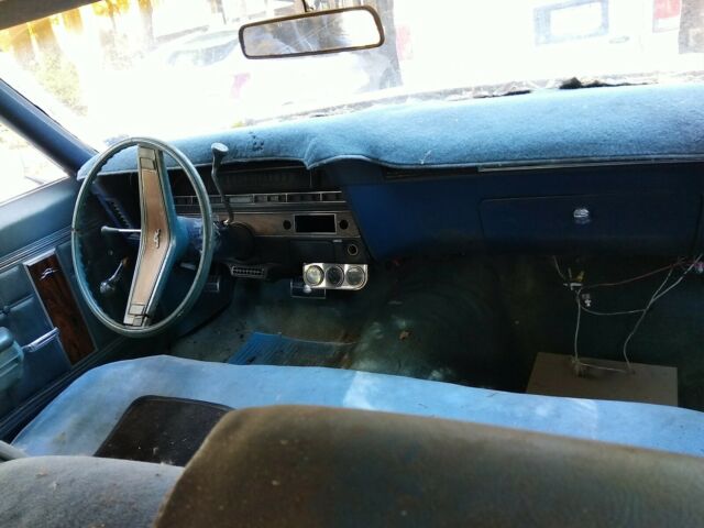 Chevrolet Impala 1970 image number 23