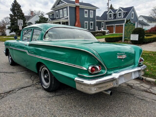 Chevrolet Del Ray 1958 image number 8