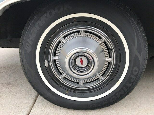 Chevrolet Impala 1966 image number 25