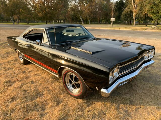 Plymouth GTX 1968 image number 28