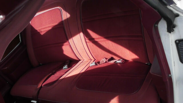 Pontiac Grand Prix 1974 image number 34