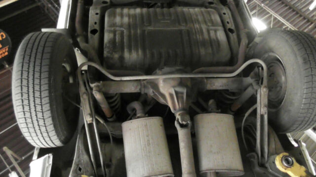 Pontiac Grand Prix 1974 image number 44