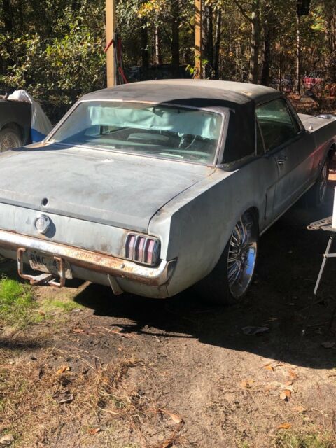Ford Mustang 1965 image number 30