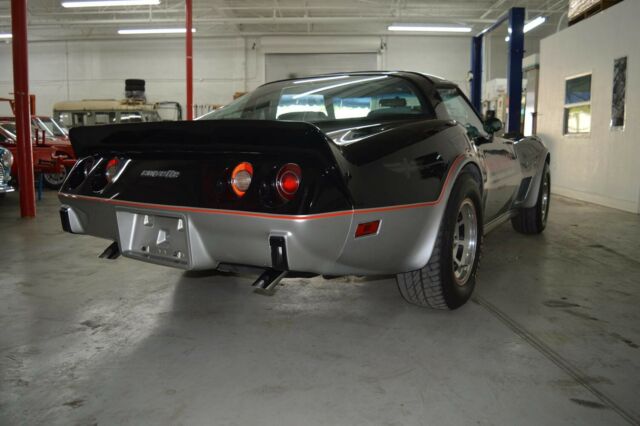 Chevrolet Corvette 1978 image number 11