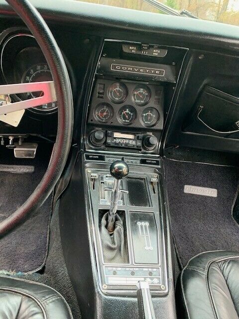 Chevrolet Corvette 1969 image number 18