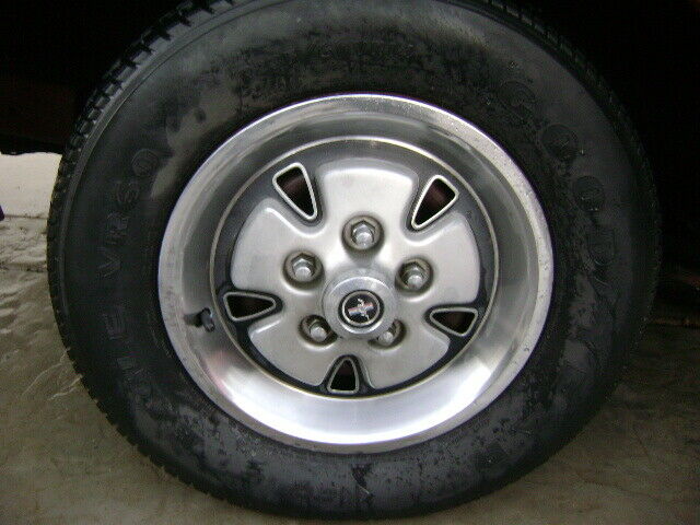 Ford Mustang 1973 image number 31