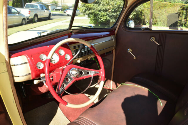 Ford Tudor 1940 image number 23