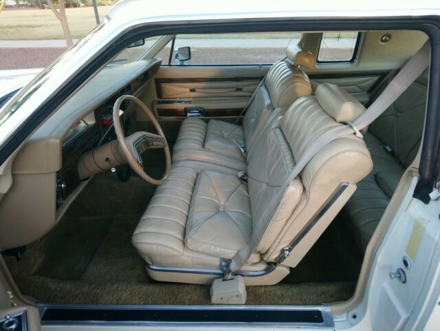Lincoln Continental 1978 image number 8