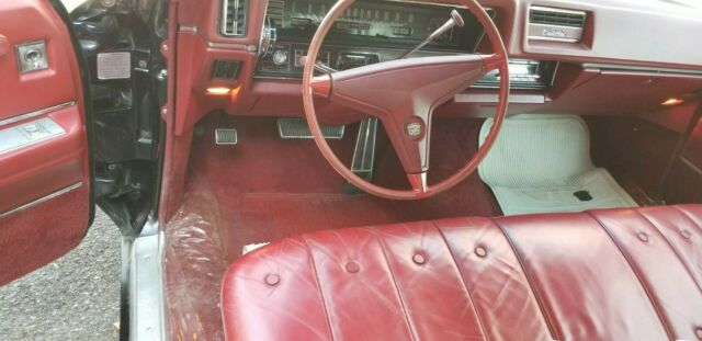 Cadillac DeVille 1968 image number 12