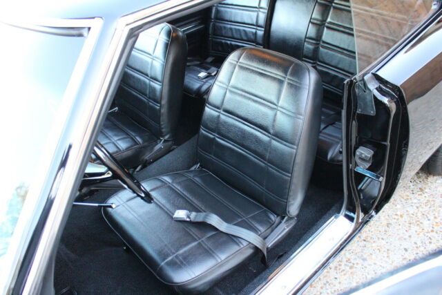 Plymouth Road Runner 1969 image number 12