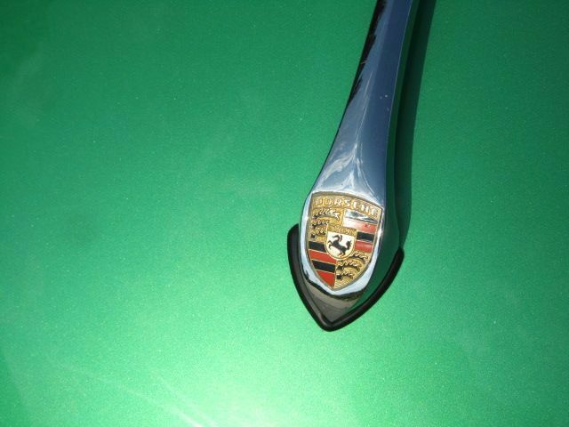 Porsche 356 1-OWNER 7K MILES 1957 image number 17