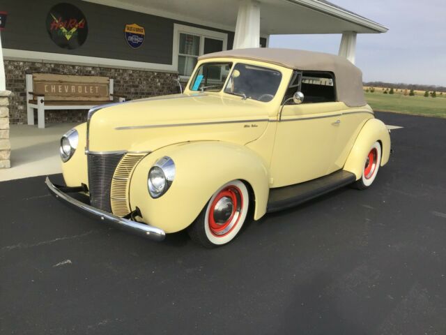 Ford DELUXE 1940 image number 9