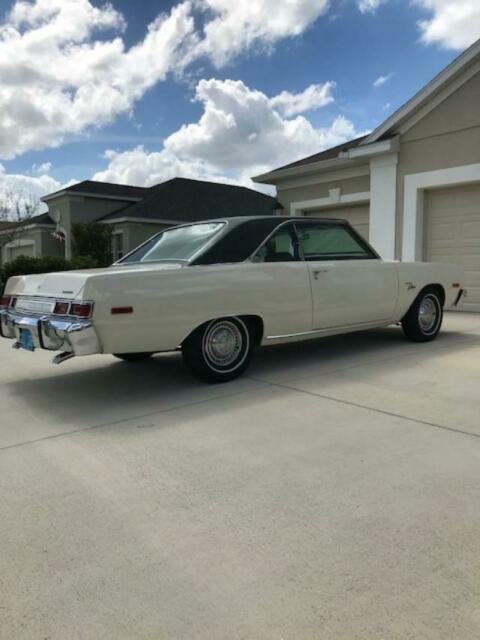Dodge Dart 1974 image number 2