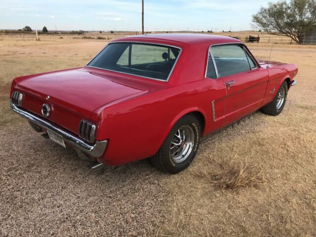 Ford Mustang 1965 image number 2