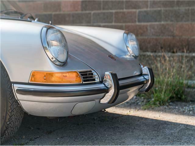 Porsche 911 1970 image number 22