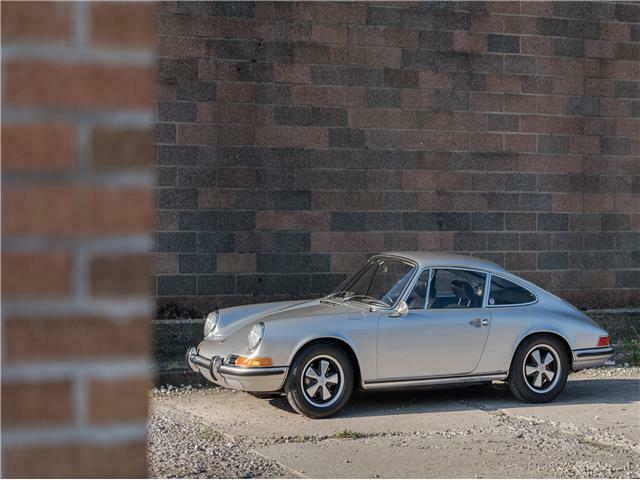 Porsche 911 1970 image number 25