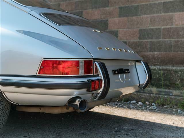 Porsche 911 1970 image number 42