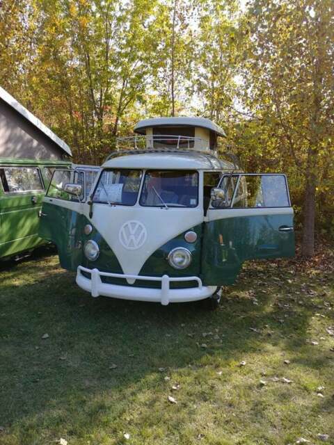 Volkswagen Bus/Vanagon 1967 image number 3