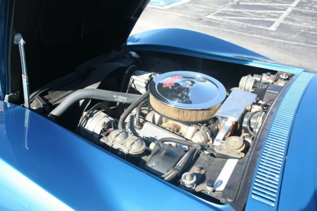 Chevrolet Corvette 1970 image number 19