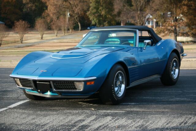 Chevrolet Corvette 1970 image number 24