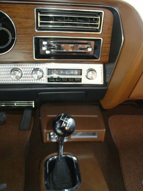 Pontiac GTO 1972 image number 14