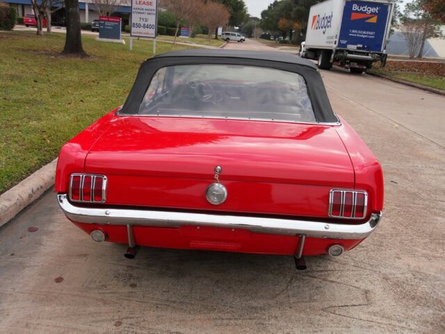 Ford Mustang 1966 image number 4