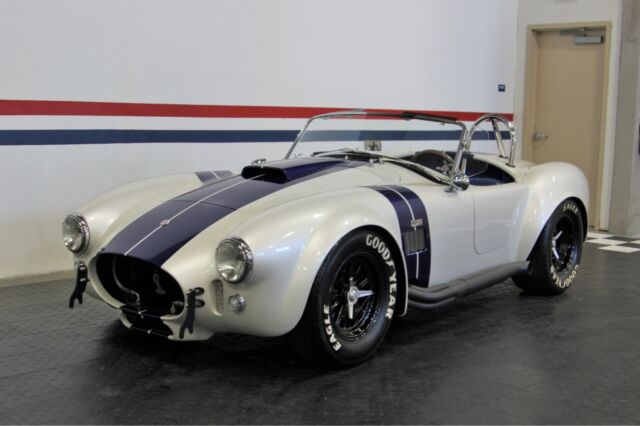 Superformance Cobra Mark III 1965 image number 3