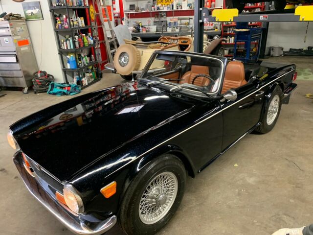 Triumph TR-6 1971 image number 0