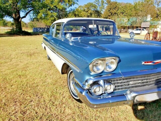 Chevrolet Biscayne 1958 image number 2