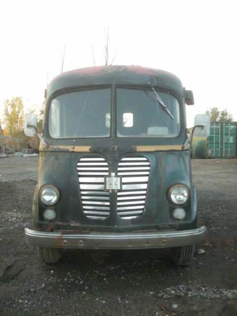 International Harvester Metro 1961 image number 2