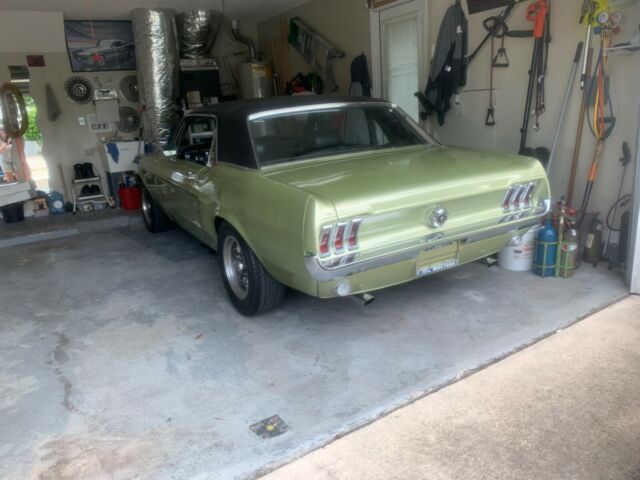 Ford Mustang 1967 image number 0