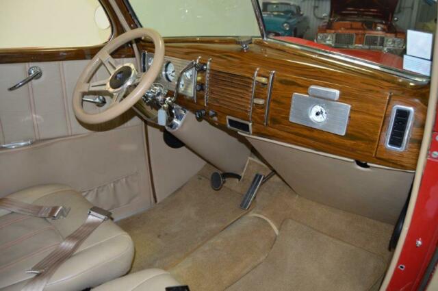 Ford Tudor 1939 image number 18