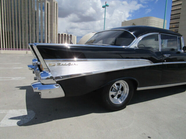 Chevrolet Bel Air/150/210 1957 image number 12