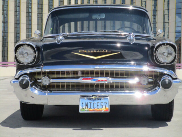 Chevrolet Bel Air/150/210 1957 image number 22