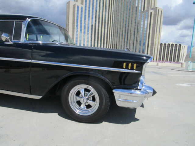 Chevrolet Bel Air/150/210 1957 image number 34