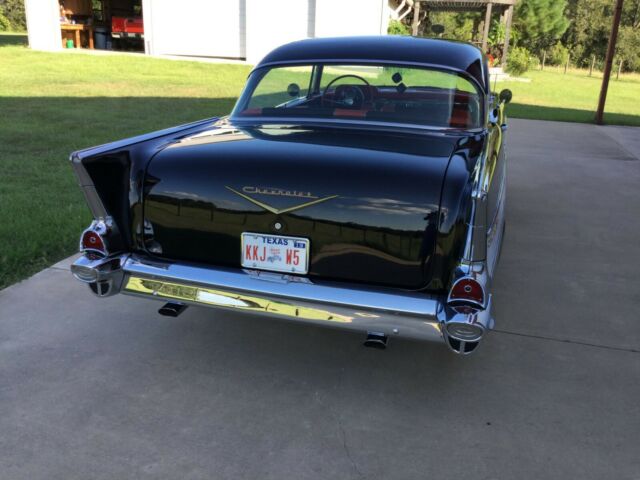 Chevrolet Bel Air/150/210 1957 image number 3