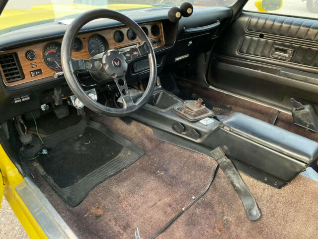 Pontiac Firebird 1970 image number 14