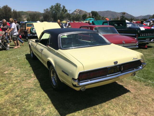 Mercury Cougar 1967 image number 2