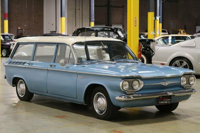 Chevrolet Corvair 1961 image number 1