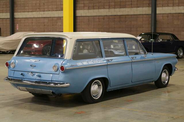 Chevrolet Corvair 1961 image number 2