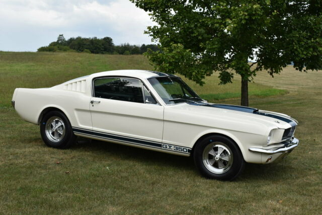 Ford Mustang 1965 image number 4