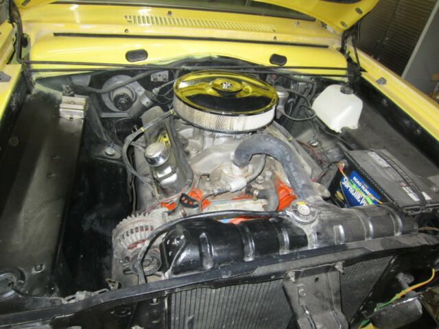 Plymouth Barracuda 1965 image number 25
