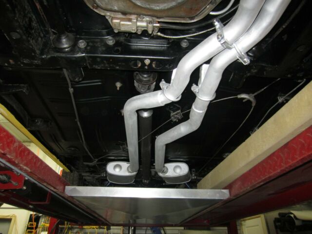 Plymouth Barracuda 1965 image number 29
