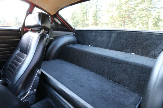 Volvo 1800 1970 image number 44